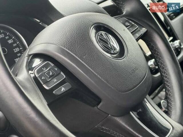 Коричневий Фольксваген Туарег, об'ємом двигуна 0 л та пробігом 199 тис. км за 15999 $, фото 19 на Automoto.ua