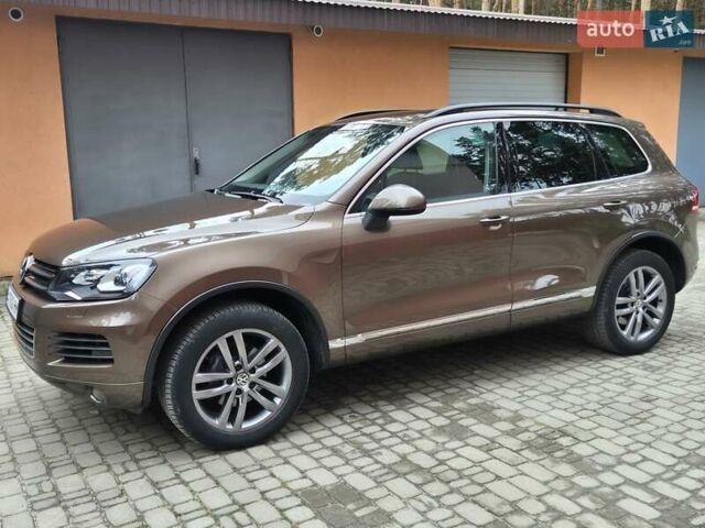 Коричневый Фольксваген Туарег, объемом двигателя 2.97 л и пробегом 340 тыс. км за 17950 $, фото 1 на Automoto.ua