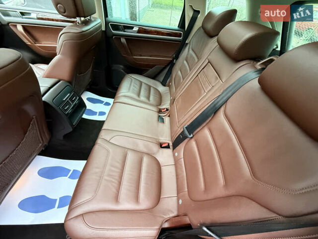 Коричневый Фольксваген Туарег, объемом двигателя 3 л и пробегом 225 тыс. км за 17999 $, фото 34 на Automoto.ua