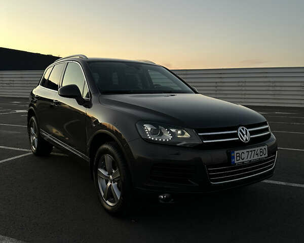 Коричневый Фольксваген Туарег, объемом двигателя 3 л и пробегом 192 тыс. км за 23500 $, фото 2 на Automoto.ua