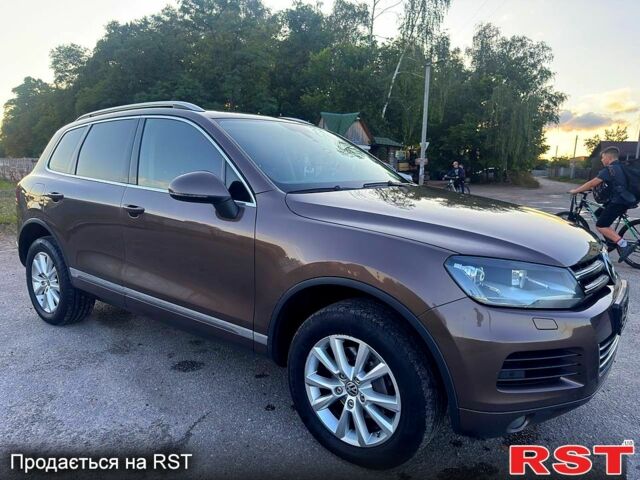 Коричневый Фольксваген Туарег, объемом двигателя 3 л и пробегом 193 тыс. км за 15499 $, фото 1 на Automoto.ua