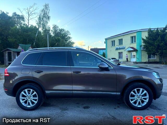 Коричневый Фольксваген Туарег, объемом двигателя 3 л и пробегом 193 тыс. км за 15499 $, фото 3 на Automoto.ua