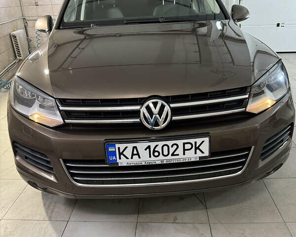 Коричневый Фольксваген Туарег, объемом двигателя 2.97 л и пробегом 174 тыс. км за 18500 $, фото 6 на Automoto.ua