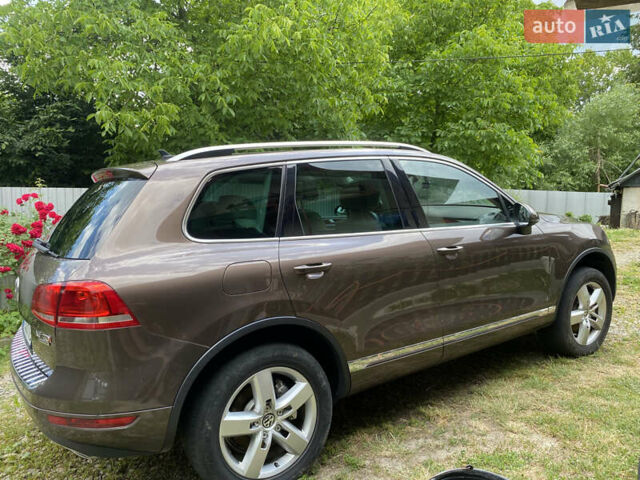 Коричневий Фольксваген Туарег, об'ємом двигуна 2.97 л та пробігом 348 тис. км за 20500 $, фото 1 на Automoto.ua