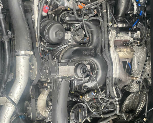 Коричневий Фольксваген Туарег, об'ємом двигуна 2.97 л та пробігом 348 тис. км за 20500 $, фото 47 на Automoto.ua