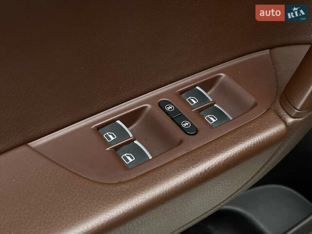 Коричневый Фольксваген Туарег, объемом двигателя 3.6 л и пробегом 206 тыс. км за 18200 $, фото 23 на Automoto.ua