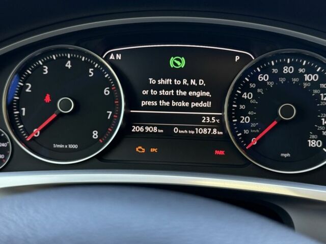 Коричневый Фольксваген Туарег, объемом двигателя 3.6 л и пробегом 206 тыс. км за 19500 $, фото 7 на Automoto.ua