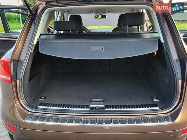 Коричневий Фольксваген Туарег, об'ємом двигуна 2.97 л та пробігом 130 тис. км за 22300 $, фото 36 на Automoto.ua