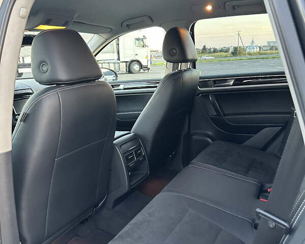 Коричневый Фольксваген Туарег, объемом двигателя 3 л и пробегом 192 тыс. км за 23500 $, фото 18 на Automoto.ua