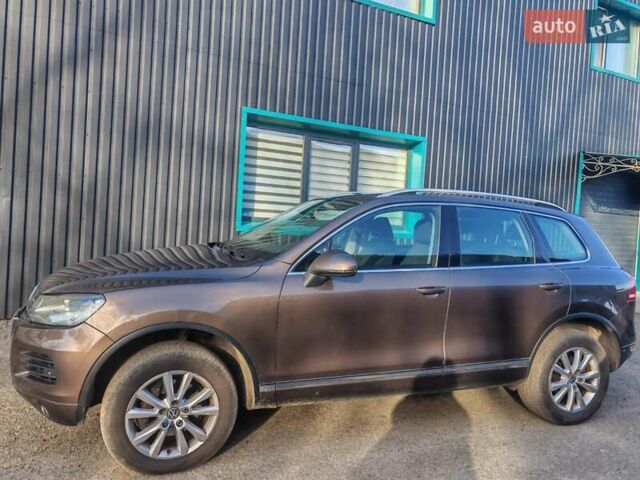 Коричневий Фольксваген Туарег, об'ємом двигуна 3 л та пробігом 319 тис. км за 14900 $, фото 21 на Automoto.ua