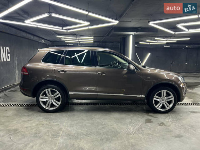 Коричневий Фольксваген Туарег, об'ємом двигуна 2.97 л та пробігом 207 тис. км за 23999 $, фото 6 на Automoto.ua