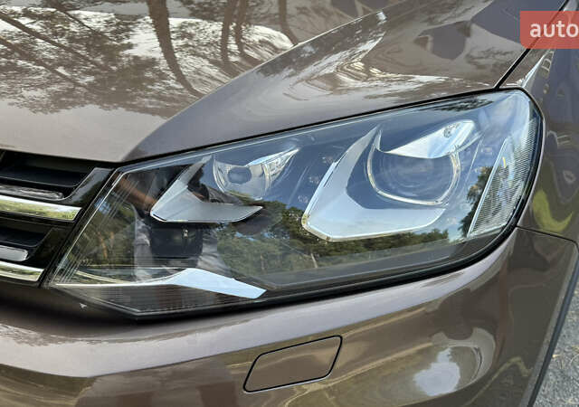 Коричневый Фольксваген Туарег, объемом двигателя 3 л и пробегом 230 тыс. км за 19200 $, фото 16 на Automoto.ua