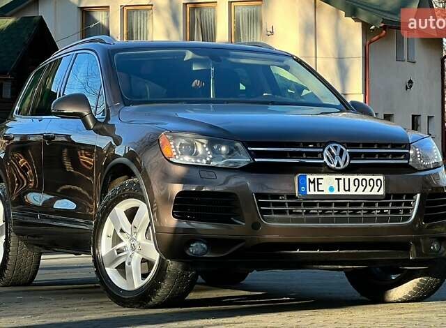 Коричневий Фольксваген Туарег, об'ємом двигуна 3 л та пробігом 245 тис. км за 17999 $, фото 12 на Automoto.ua