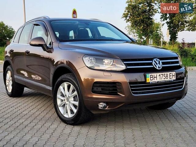 Коричневий Фольксваген Туарег, об'ємом двигуна 2.97 л та пробігом 130 тис. км за 22300 $, фото 16 на Automoto.ua