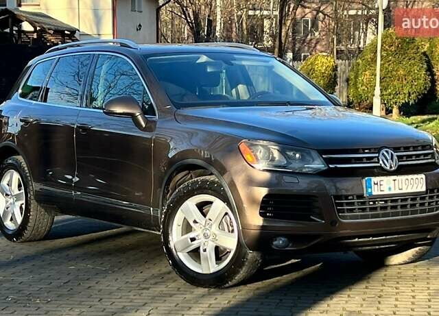 Коричневий Фольксваген Туарег, об'ємом двигуна 3 л та пробігом 245 тис. км за 17999 $, фото 9 на Automoto.ua