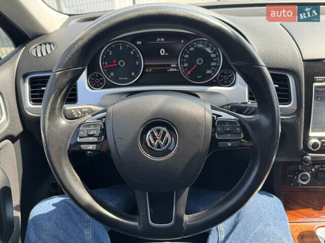 Коричневый Фольксваген Туарег, объемом двигателя 2.97 л и пробегом 214 тыс. км за 17490 $, фото 23 на Automoto.ua