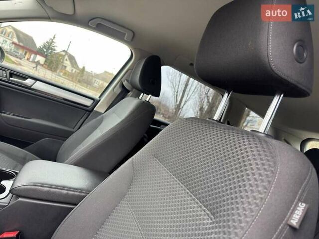 Коричневий Фольксваген Туарег, об'ємом двигуна 0 л та пробігом 199 тис. км за 15999 $, фото 23 на Automoto.ua