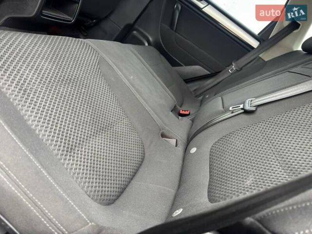 Коричневий Фольксваген Туарег, об'ємом двигуна 0 л та пробігом 199 тис. км за 15999 $, фото 41 на Automoto.ua