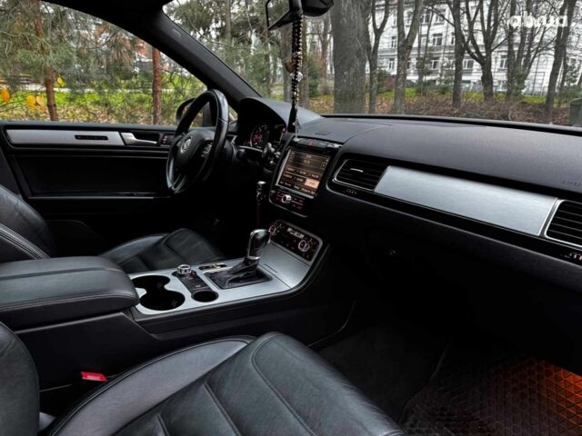 Коричневий Фольксваген Туарег, об'ємом двигуна 3 л та пробігом 296 тис. км за 19390 $, фото 31 на Automoto.ua