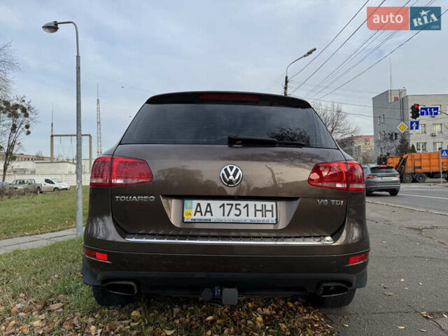Коричневий Фольксваген Туарег, об'ємом двигуна 3 л та пробігом 550 тис. км за 14100 $, фото 4 на Automoto.ua