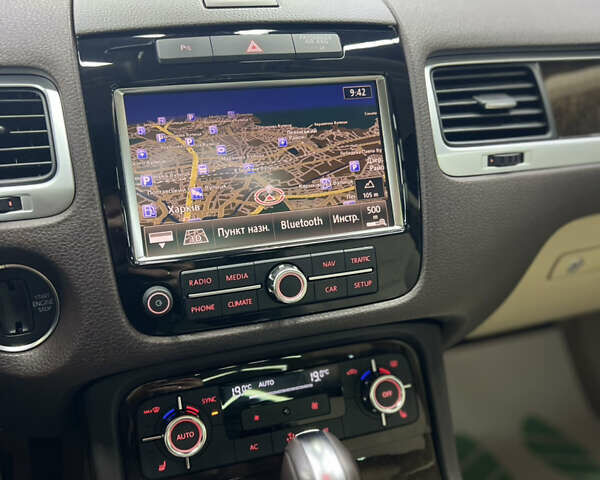 Коричневий Фольксваген Туарег, об'ємом двигуна 2.97 л та пробігом 207 тис. км за 23999 $, фото 19 на Automoto.ua