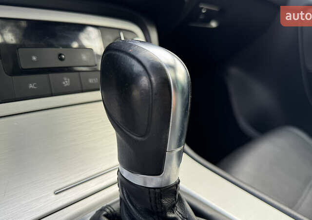 Коричневый Фольксваген Туарег, объемом двигателя 3 л и пробегом 230 тыс. км за 19200 $, фото 24 на Automoto.ua