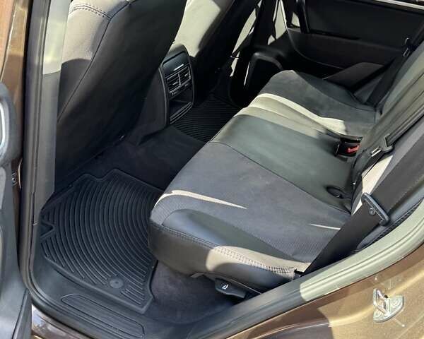 Коричневый Фольксваген Туарег, объемом двигателя 2.97 л и пробегом 237 тыс. км за 17499 $, фото 5 на Automoto.ua