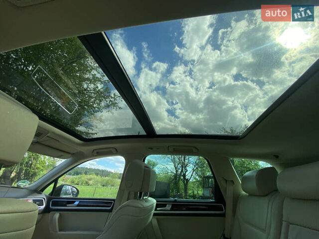 Коричневий Фольксваген Туарег, об'ємом двигуна 2.97 л та пробігом 348 тис. км за 20500 $, фото 35 на Automoto.ua