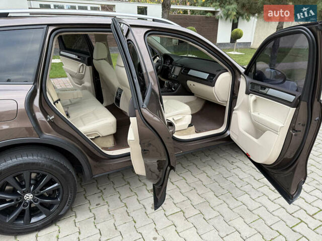 Коричневый Фольксваген Туарег, объемом двигателя 2.97 л и пробегом 239 тыс. км за 17500 $, фото 62 на Automoto.ua