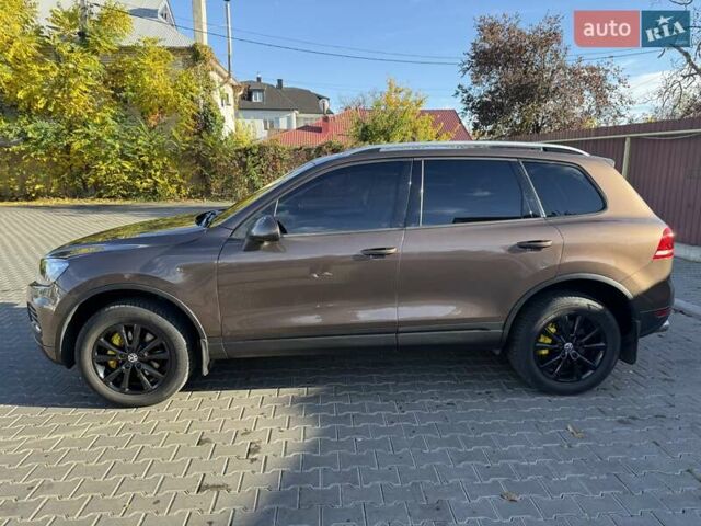Коричневый Фольксваген Туарег, объемом двигателя 2.97 л и пробегом 240 тыс. км за 18000 $, фото 1 на Automoto.ua
