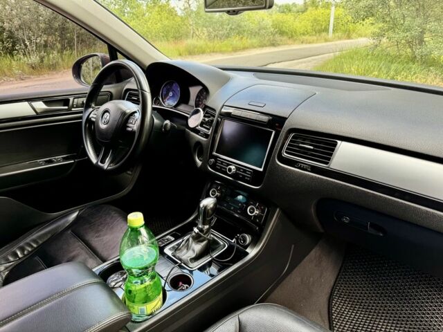 Коричневый Фольксваген Туарег, объемом двигателя 3 л и пробегом 330 тыс. км за 17500 $, фото 18 на Automoto.ua