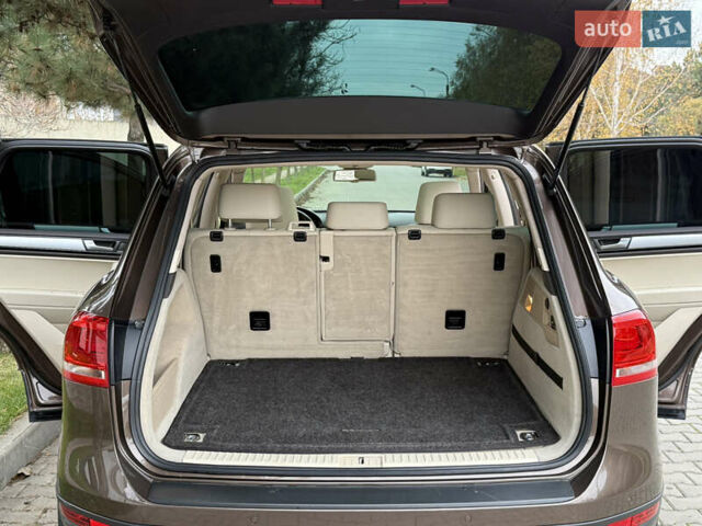 Коричневый Фольксваген Туарег, объемом двигателя 2.97 л и пробегом 239 тыс. км за 17500 $, фото 31 на Automoto.ua