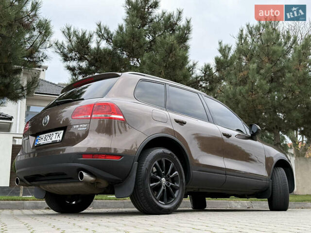 Коричневый Фольксваген Туарег, объемом двигателя 2.97 л и пробегом 239 тыс. км за 17500 $, фото 17 на Automoto.ua