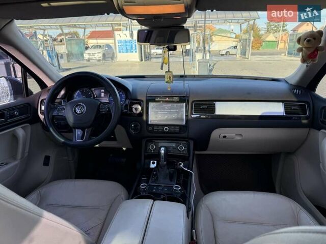 Коричневый Фольксваген Туарег, объемом двигателя 2.97 л и пробегом 240 тыс. км за 18000 $, фото 10 на Automoto.ua