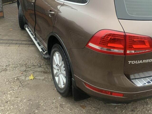 Коричневый Фольксваген Туарег, объемом двигателя 3 л и пробегом 106 тыс. км за 23000 $, фото 7 на Automoto.ua