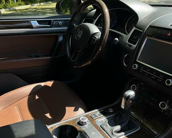 Коричневий Фольксваген Туарег, об'ємом двигуна 2.97 л та пробігом 190 тис. км за 24200 $, фото 14 на Automoto.ua