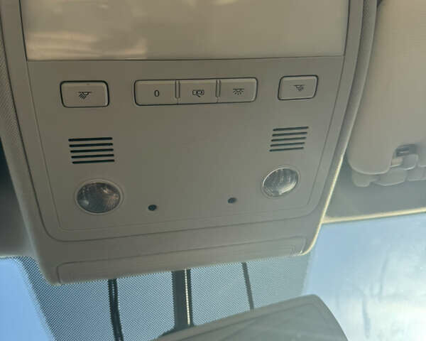 Коричневый Фольксваген Туарег, объемом двигателя 2.97 л и пробегом 273 тыс. км за 20000 $, фото 41 на Automoto.ua