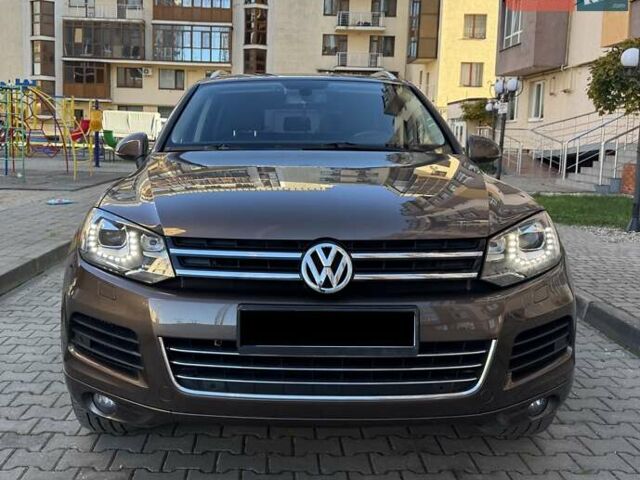 Коричневый Фольксваген Туарег, объемом двигателя 2.97 л и пробегом 208 тыс. км за 19800 $, фото 2 на Automoto.ua