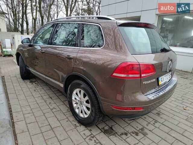 Коричневый Фольксваген Туарег, объемом двигателя 2.97 л и пробегом 225 тыс. км за 20000 $, фото 6 на Automoto.ua