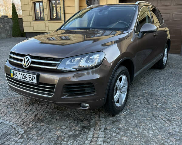 Коричневый Фольксваген Туарег, объемом двигателя 2.97 л и пробегом 228 тыс. км за 25500 $, фото 5 на Automoto.ua
