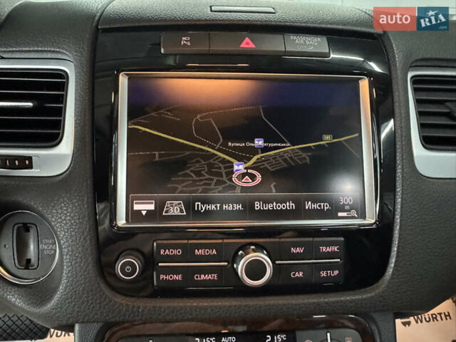 Коричневый Фольксваген Туарег, объемом двигателя 2.97 л и пробегом 300 тыс. км за 21300 $, фото 16 на Automoto.ua