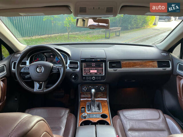 Коричневый Фольксваген Туарег, объемом двигателя 3.6 л и пробегом 262 тыс. км за 18800 $, фото 1 на Automoto.ua