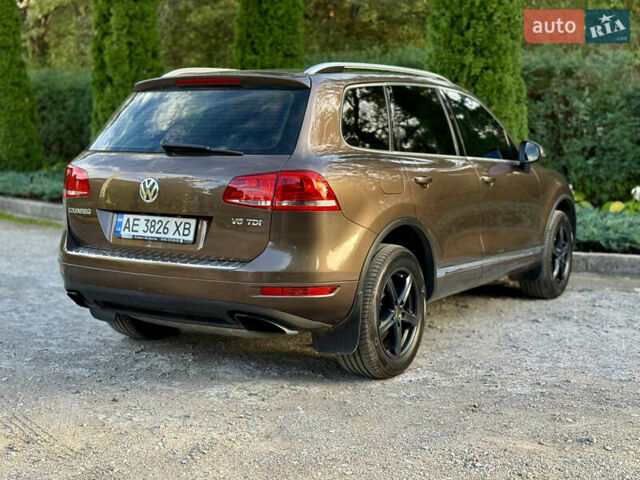 Коричневий Фольксваген Туарег, об'ємом двигуна 2.97 л та пробігом 270 тис. км за 17000 $, фото 19 на Automoto.ua