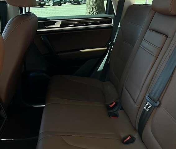 Коричневий Фольксваген Туарег, об'ємом двигуна 2.97 л та пробігом 190 тис. км за 24200 $, фото 24 на Automoto.ua