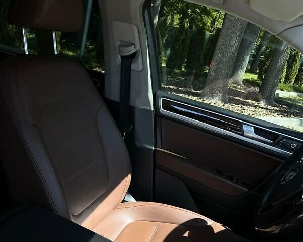 Коричневий Фольксваген Туарег, об'ємом двигуна 2.97 л та пробігом 190 тис. км за 24200 $, фото 19 на Automoto.ua