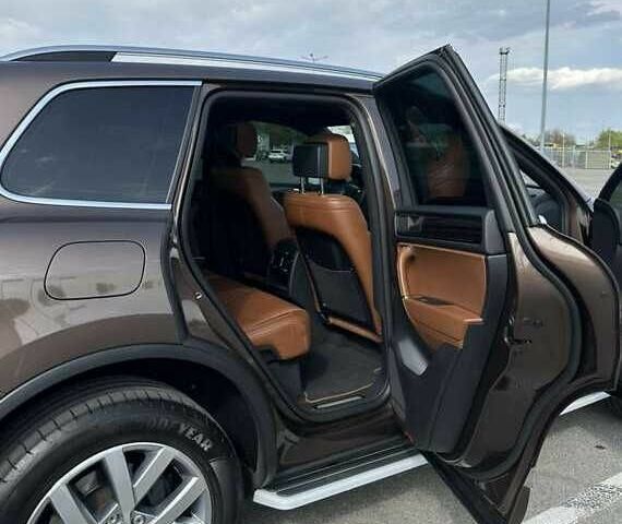 Коричневый Фольксваген Туарег, объемом двигателя 3 л и пробегом 80 тыс. км за 17500 $, фото 8 на Automoto.ua