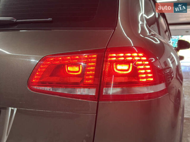 Коричневый Фольксваген Туарег, объемом двигателя 2.97 л и пробегом 300 тыс. км за 21300 $, фото 67 на Automoto.ua