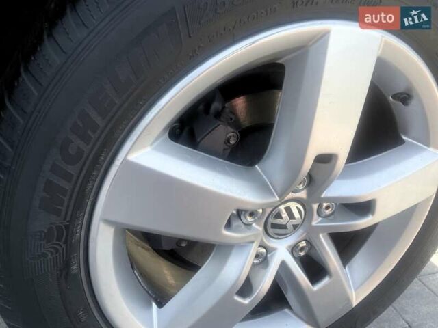 Коричневый Фольксваген Туарег, объемом двигателя 3.6 л и пробегом 262 тыс. км за 18800 $, фото 91 на Automoto.ua