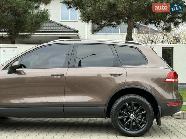 Коричневый Фольксваген Туарег, объемом двигателя 2.97 л и пробегом 239 тыс. км за 17500 $, фото 59 на Automoto.ua