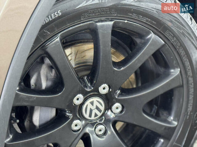 Коричневый Фольксваген Туарег, объемом двигателя 2.97 л и пробегом 300 тыс. км за 21300 $, фото 65 на Automoto.ua